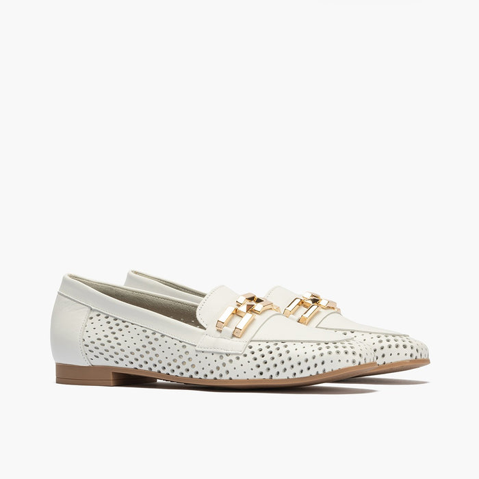 Pitillos Mocasines De Mujer En Piel Picados Con Adorno Y Tacón Bajo BLANCO