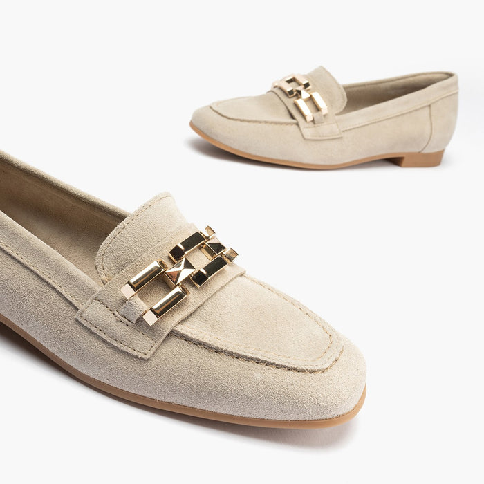 pitillos Mocasines de mujer en serraje con adorno y tacón bajo BLANCO