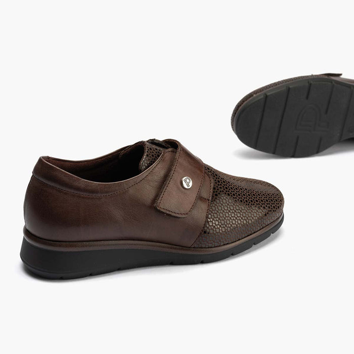 Pitillos Blucher Correa Para Mujer Color Marrón