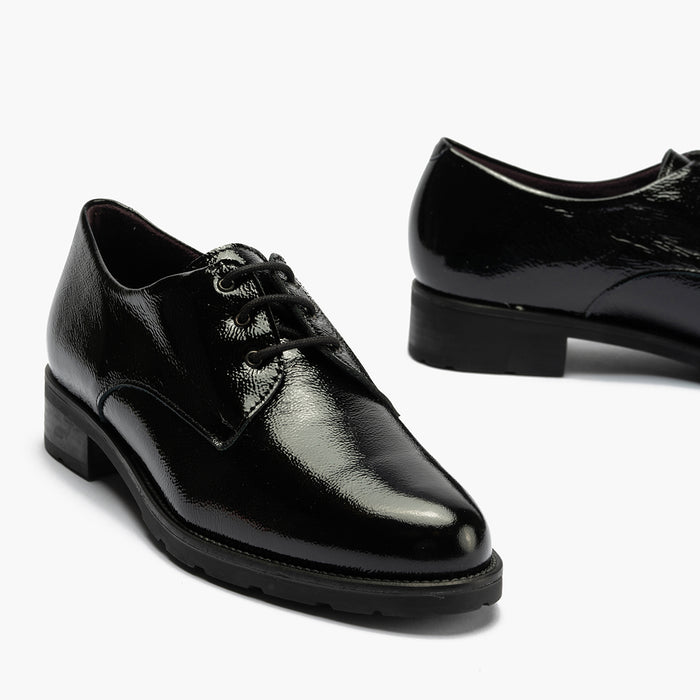 pitillos Blucher en Charol de mujer color negro