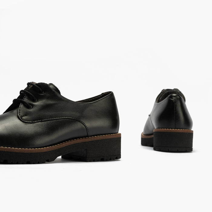 Pitillos Blucher En Napa Para Mujer Color Negro