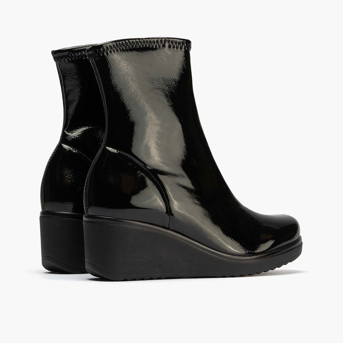 Pitillos Botín Charol Strech De Mujer Color Negro