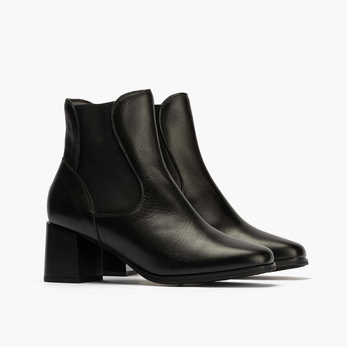 pitillos Botín Chelsea de mujer color negro