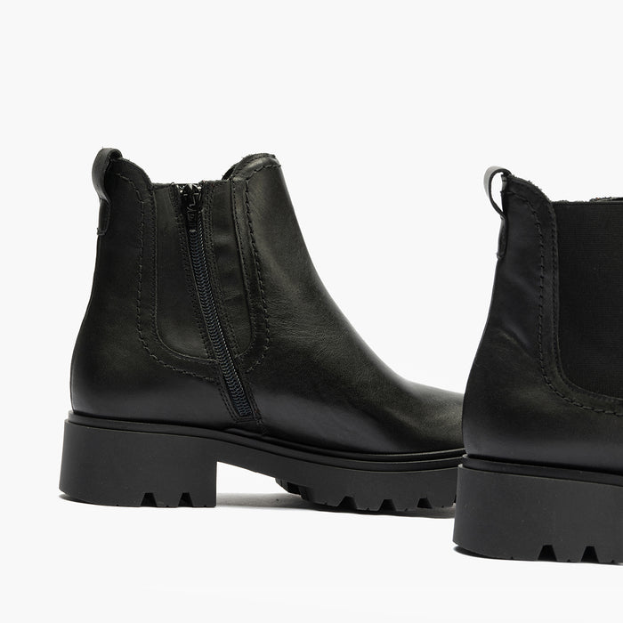 pitillos Botín Chelsea en Napa mujer color negro