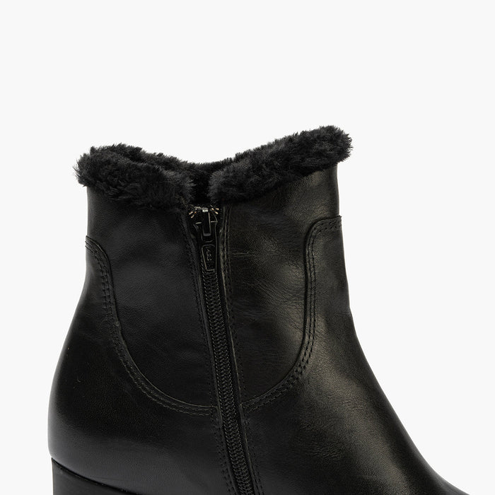 Pitillos Botín Con Pelo De Mujer Color Negro