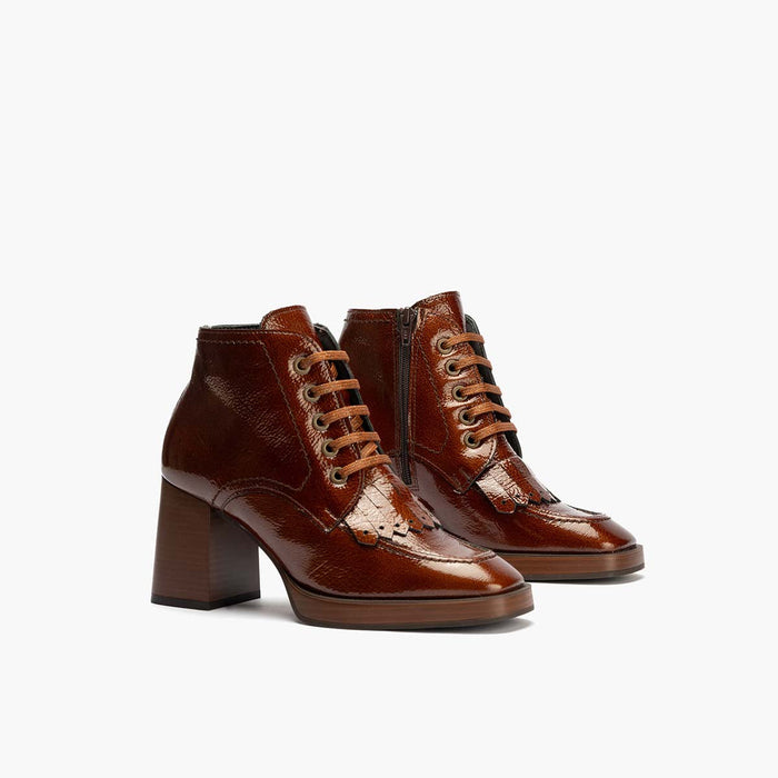 pitillos Botín Flecos de mujer color cuero