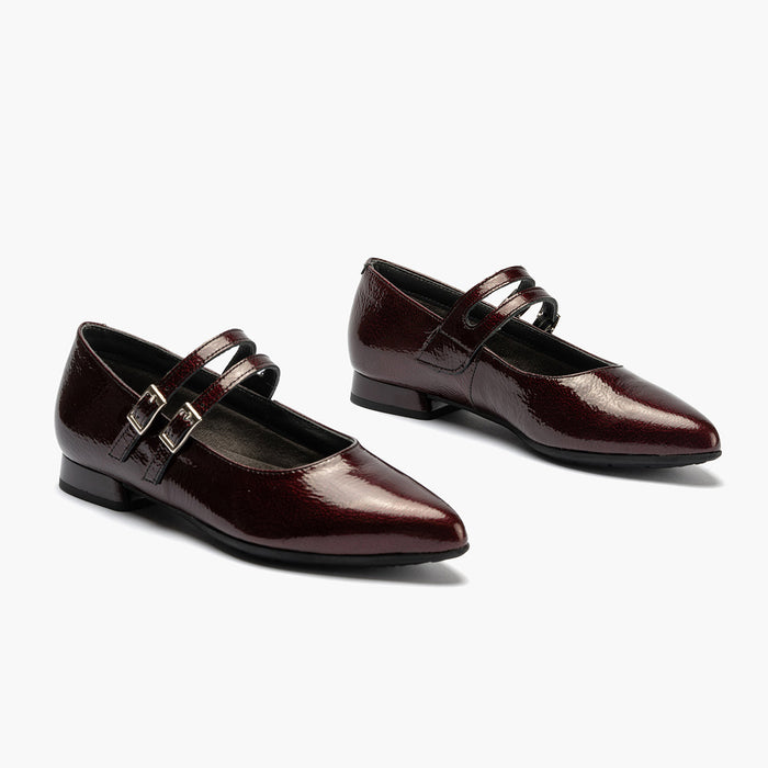 Pitillos Mercedes En Charol De Mujer Color Burdeos