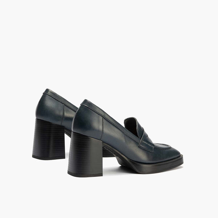 Pitillos Mocasín En Napa Para Mujer Color Marino