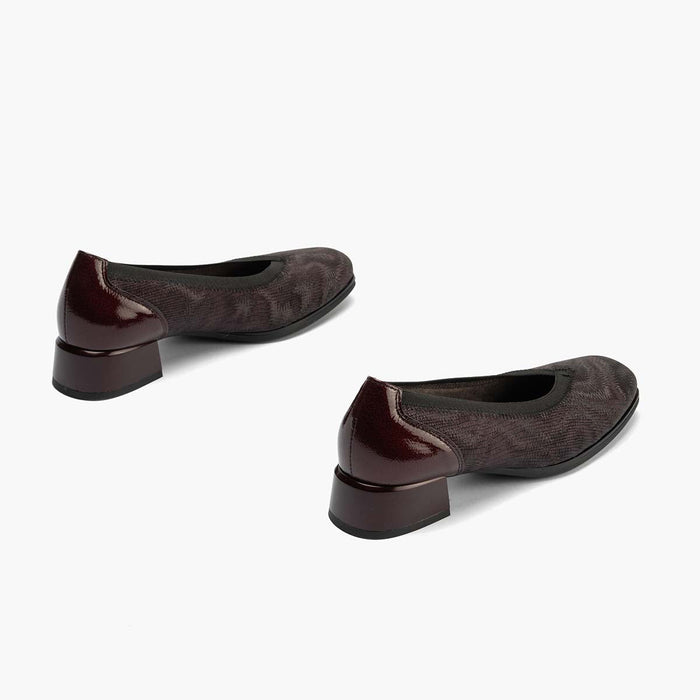 Pitillos Zapato De Salón Pico Con Elásticos De Mujer Color Burdeos