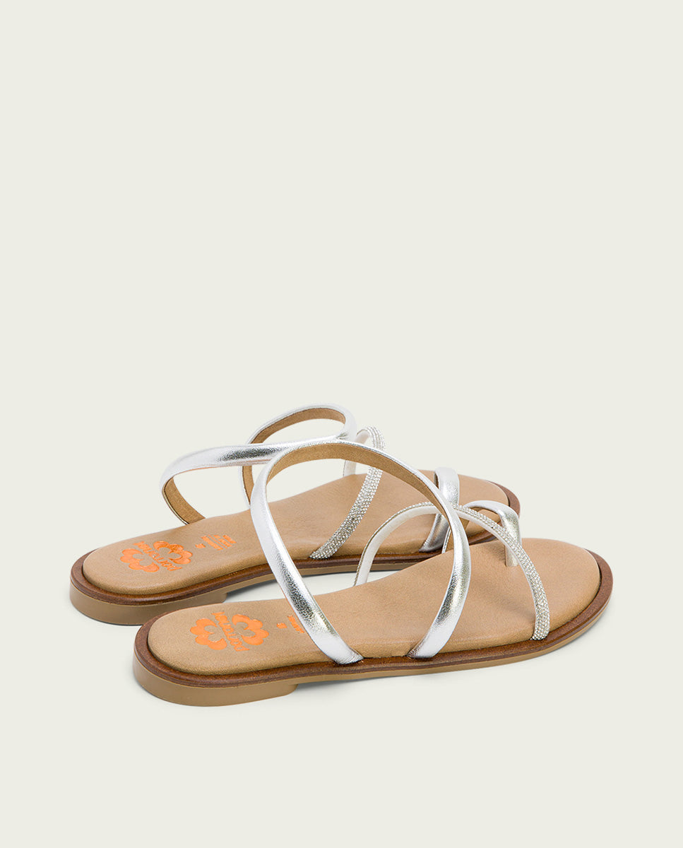 Porronet SANDALIA ESCLAVA PLANA CON BRILLANTES PIEL PLATA CAMILA