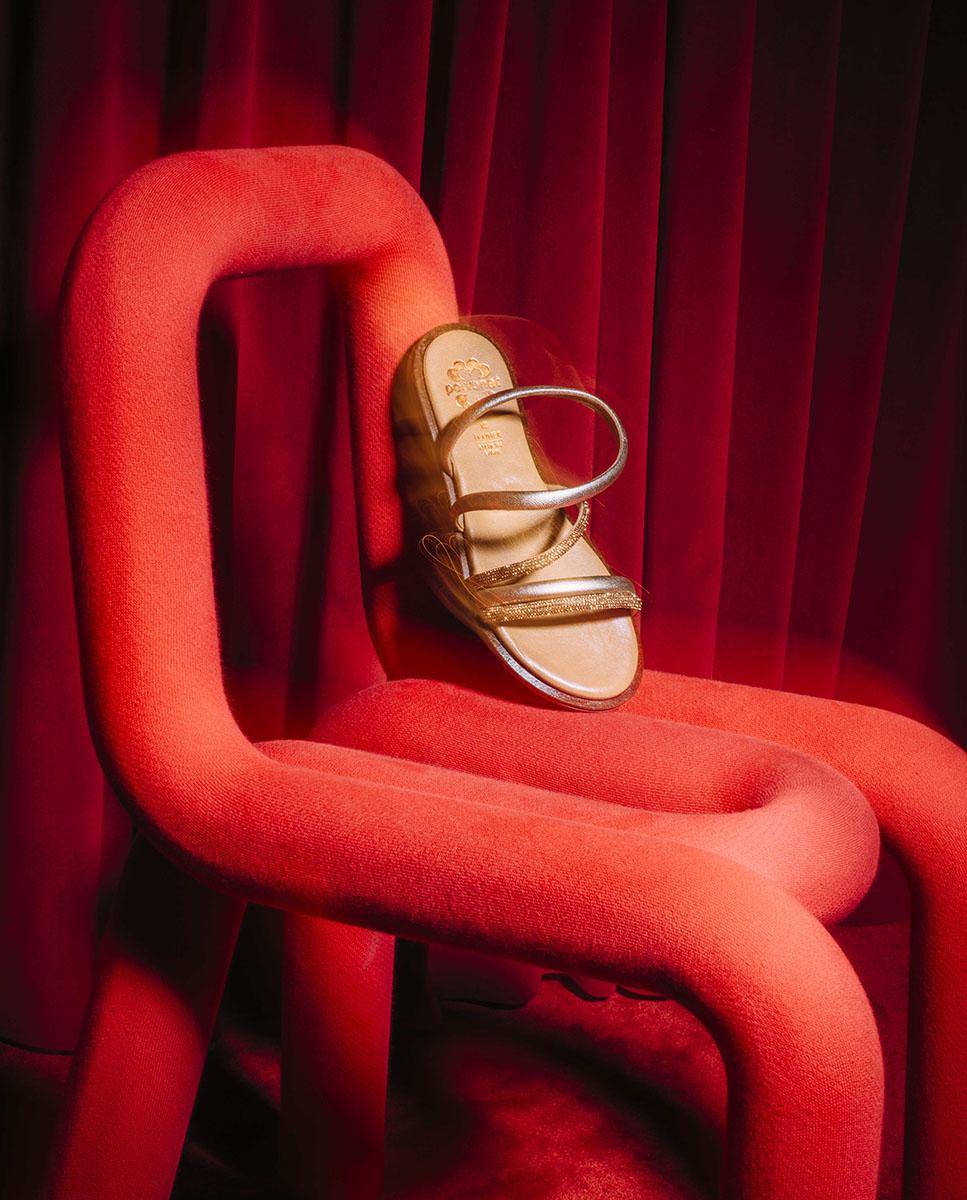 Porronet SANDALIA PLANA CON BRILLANTES PIEL ROSÉ CARA