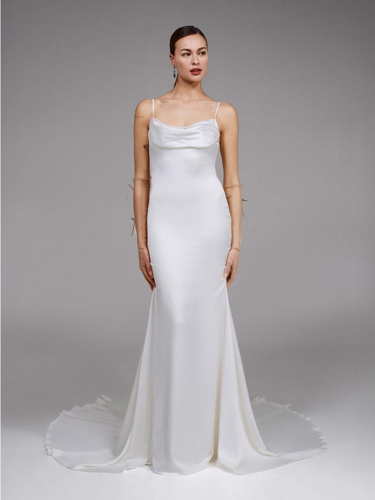 pronovias ASH | Vestido de novia sirena drapeado | Pronovias