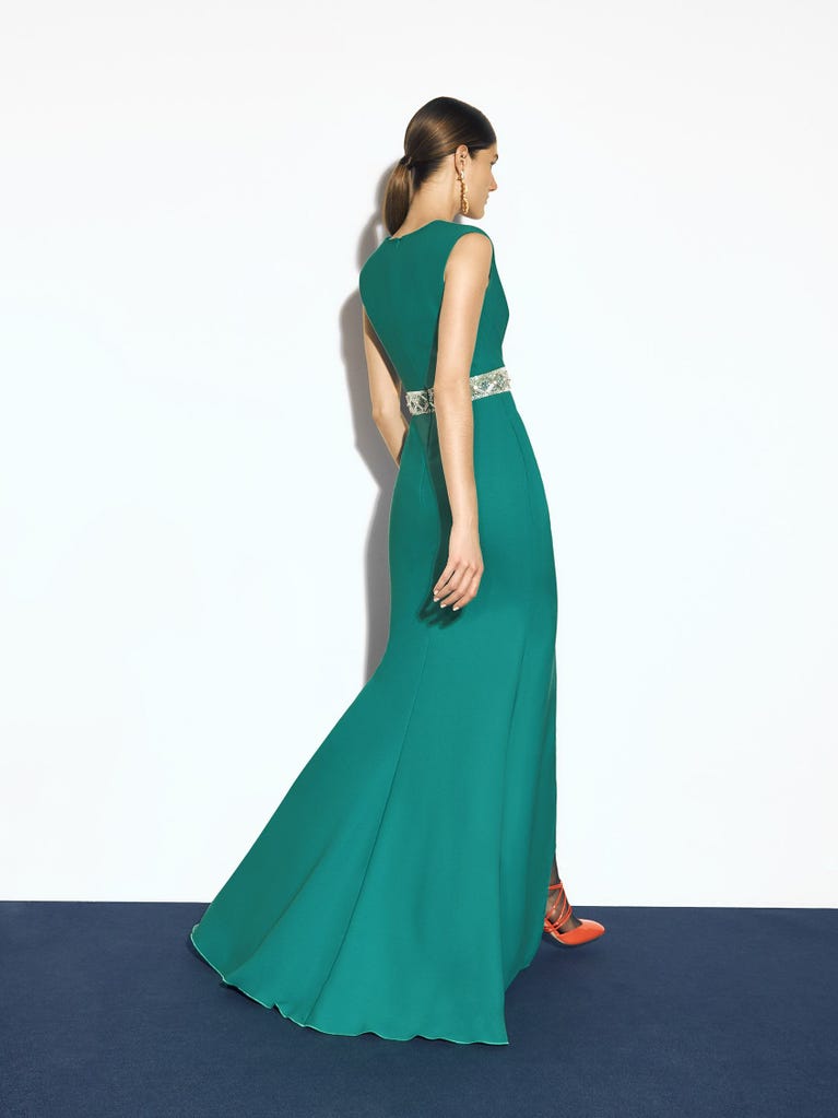 Pronovias AZAFRAN | Vestido De Fiesta Sirena Con Escote De Pico | Pronovias