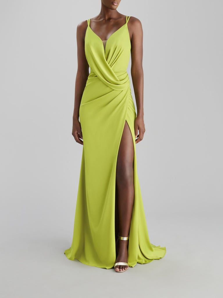 Pronovias DRAPE 2302 | Vestido De Fiesta Sirena Con Escote De Pico | The Party Edit By Pronovias