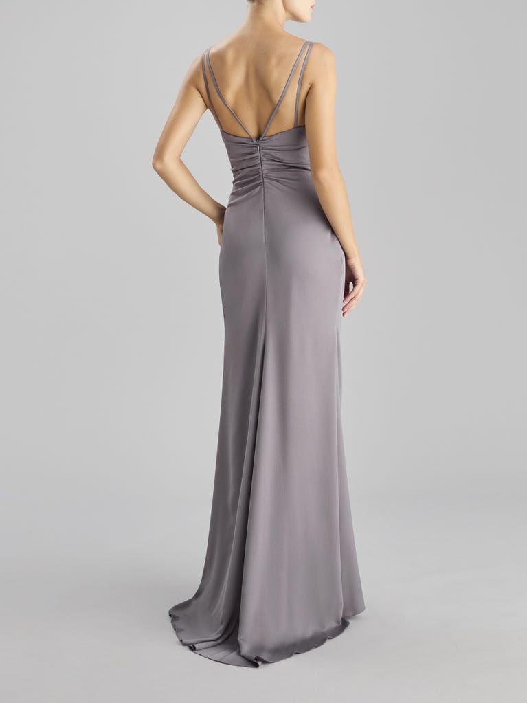 Pronovias DRAPE 2302 | Vestido De Fiesta Sirena Con Escote De Pico | The Party Edit By Pronovias