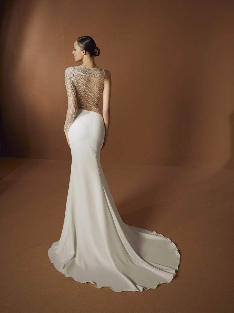 Pronovias EARTHA | Vestido De Novia Sirena Con Escote Cuadrado | Pronovias