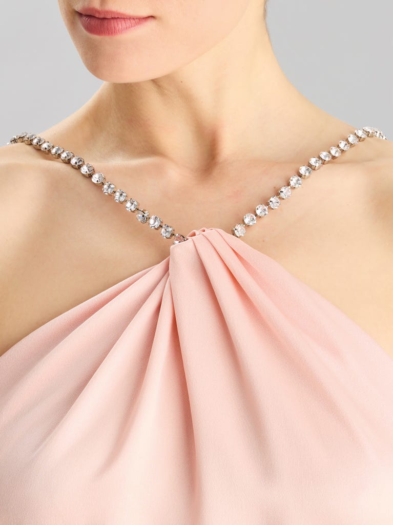 Pronovias ESSENTIAL 2409 | Vestido De Fiesta Recto Con Cuello Halter | Pronovias