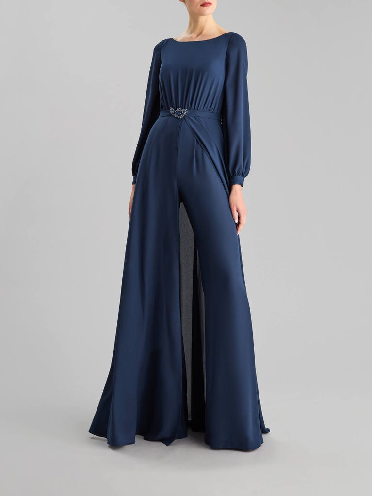 Pronovias ESSENTIAL 2430 | Mono De Fiesta De Manga Larga Con Escote Barco | Pronovias