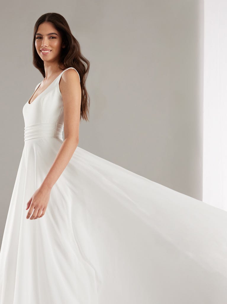 Pronovias EUFEME | Vestido De Novia Corte en a | Pronovias
