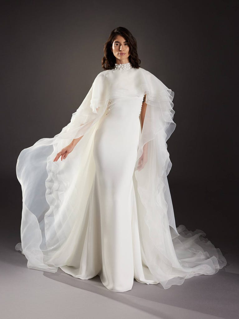 Pronovias FONT | Vestido De Novia Sirena Con Cuello Halter | Pronovias