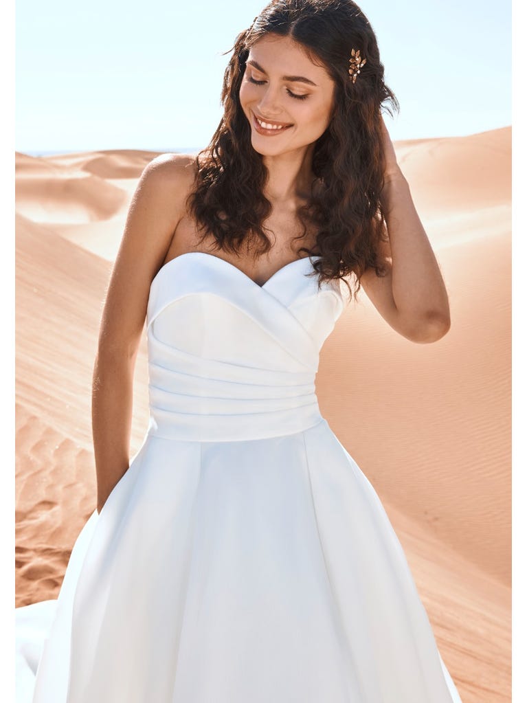 Pronovias GEIRANGER | Vestido De Novia Princesa Con Escote Corazón | PRONOVIAS