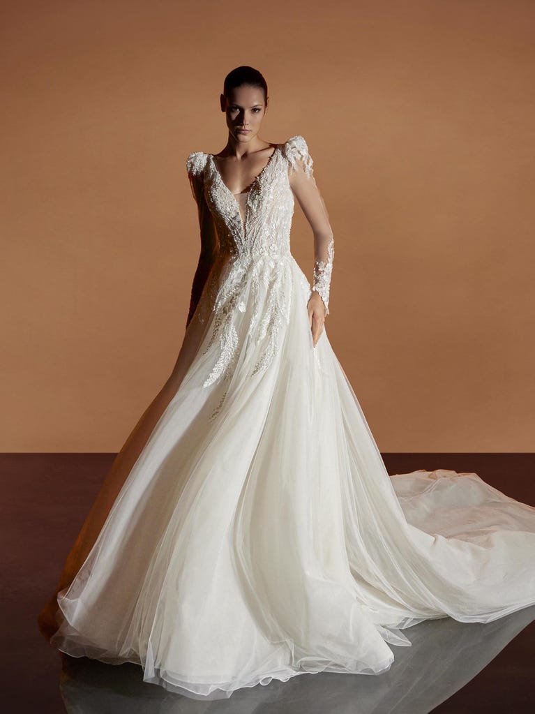 Pronovias ISHANI | Vestido De Novia Corte En A Con Escote De Pico | Pronovias