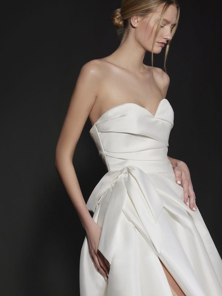 Pronovias JADEAU | Vestido De Novia Princesa | Vera Wang Bride