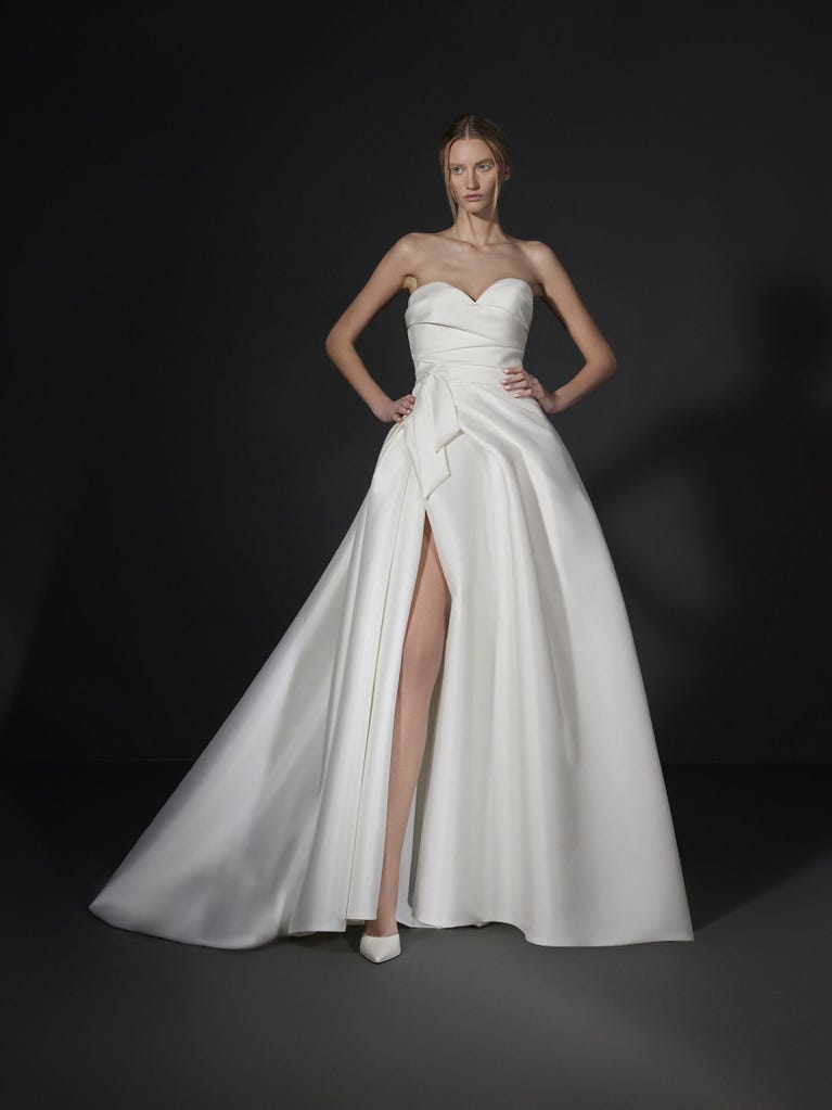 pronovias JADEAU | Vestido de novia princesa | Vera Wang Bride