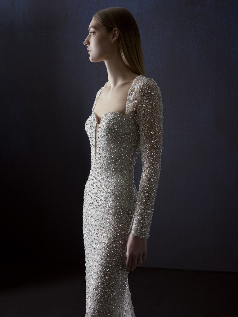 Pronovias JOIA | Vestido De Novia Recto Con Escote Corazón | Atelier Pronovias