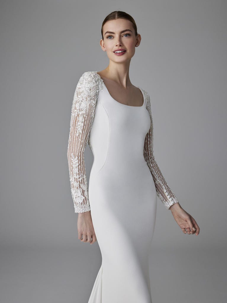 Pronovias LISETTE | Vestido De Novia Sirena Con Escote Cuadrado | Pronovias