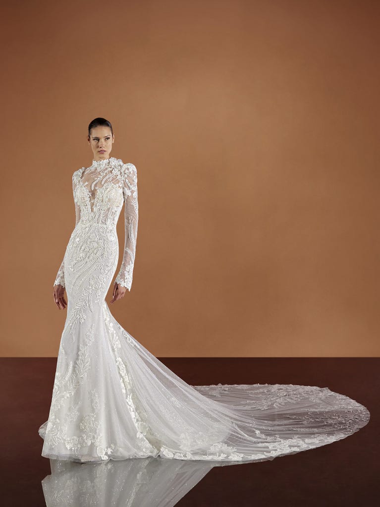 Pronovias LIYA | Vestido De Novia Sirena Con Escote Cisne | Pronovias