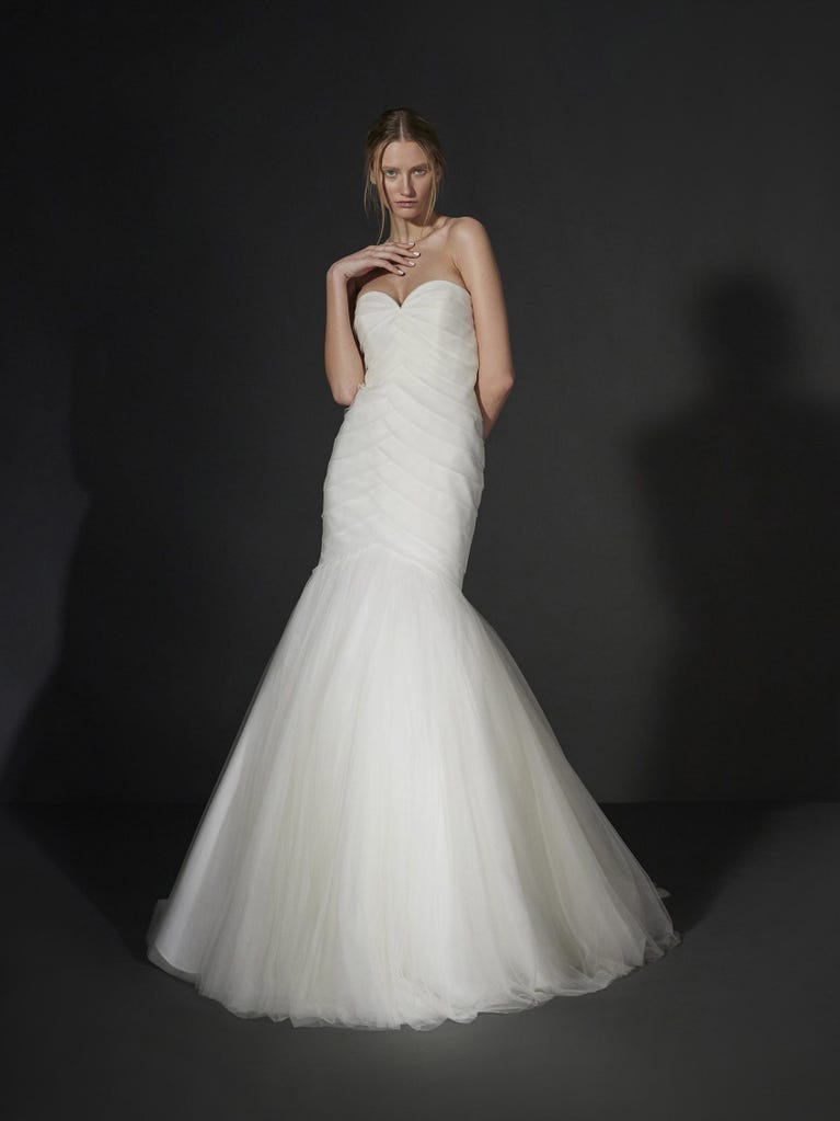 pronovias LOISE | Vestido de novia sirena | Vera Wang Bride