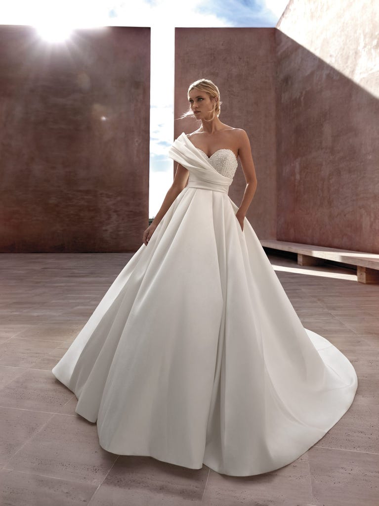 pronovias LUISE | Vestido de novia princesa | Pronovias
