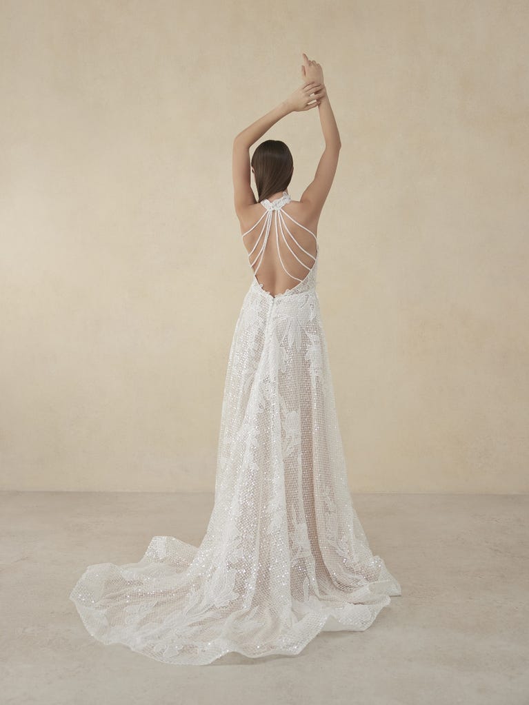 Pronovias MARCH | Vestido De Novia Corte En A Con Cuello Halter | Pronovias