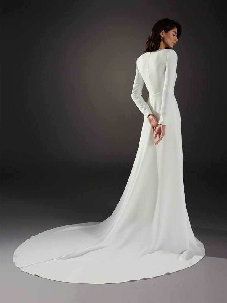 Pronovias NOVEAU | Vestido De Novia Corte En A Con Escote De Pico | Pronovias