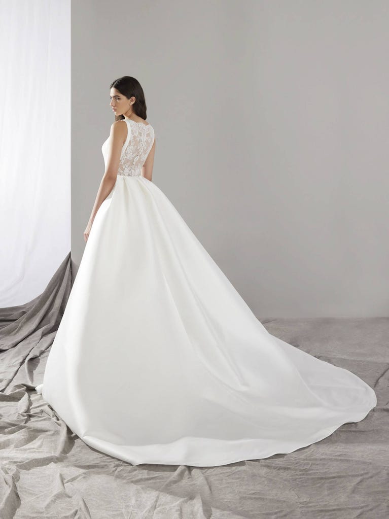 Pronovias ORIGIN | Vestido De Novia Corte en a | Pronovias