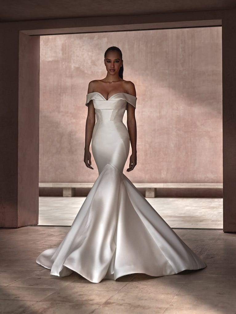 pronovias AVONIA | Vestido de novia sirena | Pronovias
