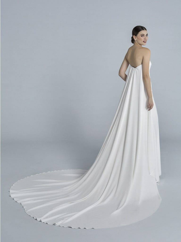 Pronovias CAPE LA13