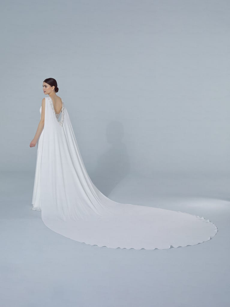 Pronovias CAPE-LA19