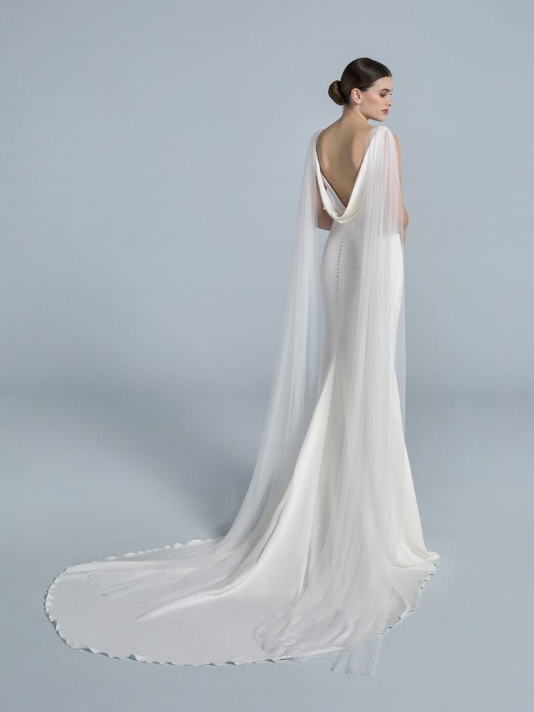 pronovias HANGSON TAILS