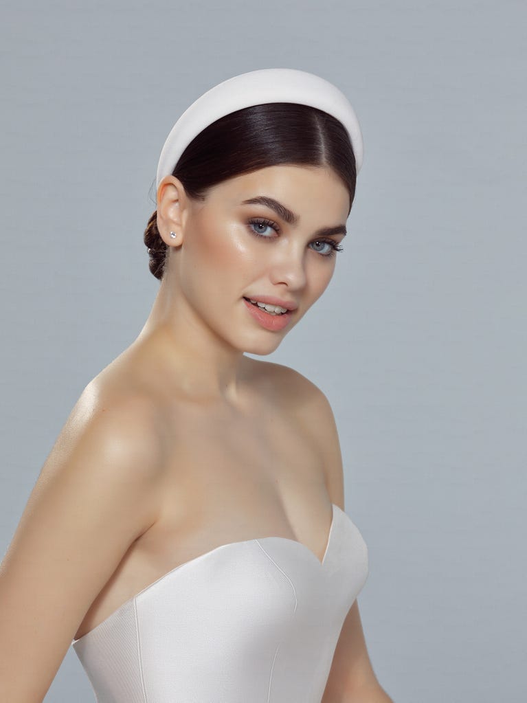 pronovias HD-LA21