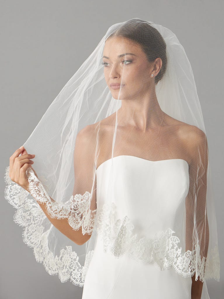 pronovias V-2217