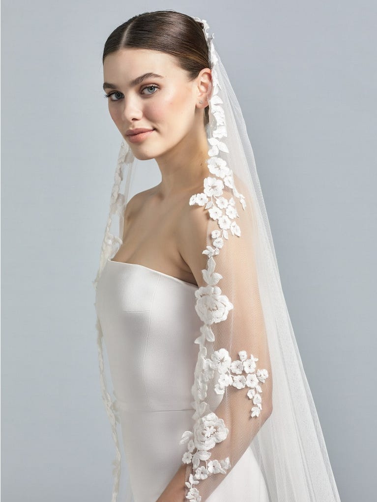pronovias V-2911