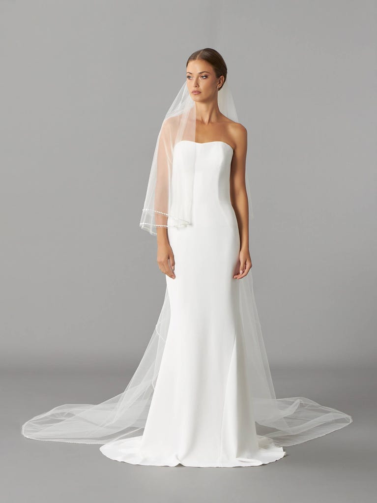 Pronovias V-2947