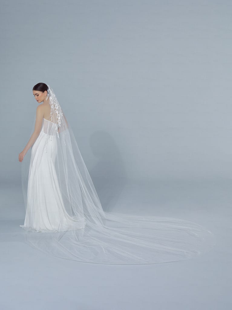 Pronovias V-LA32