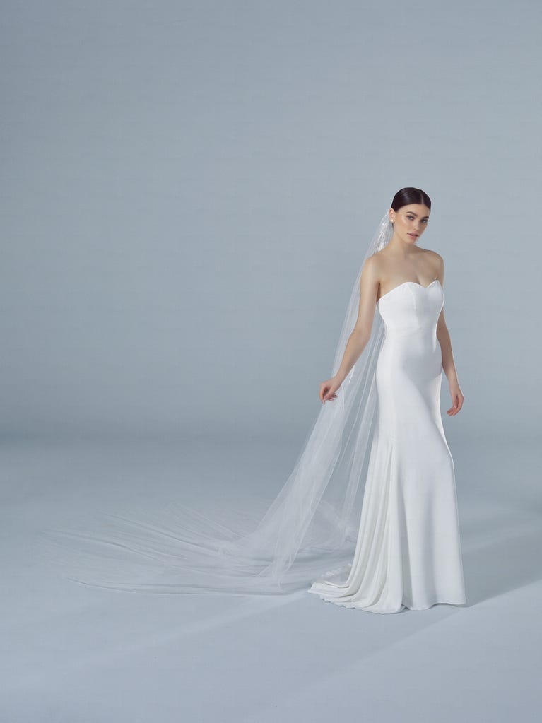 Pronovias V-LA32