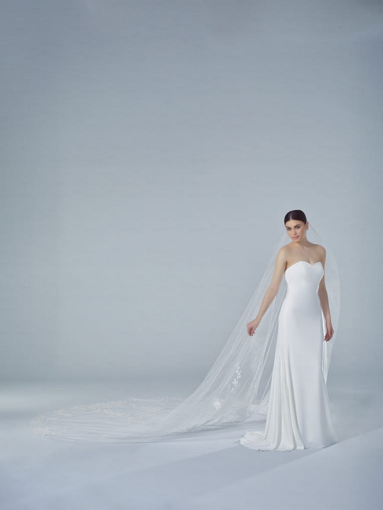 pronovias V-LA41