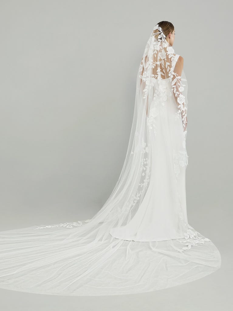 Pronovias V-LA46