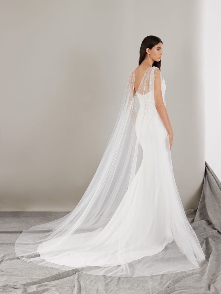Pronovias SINCERE | Vestido De Novia Sirena | Pronovias