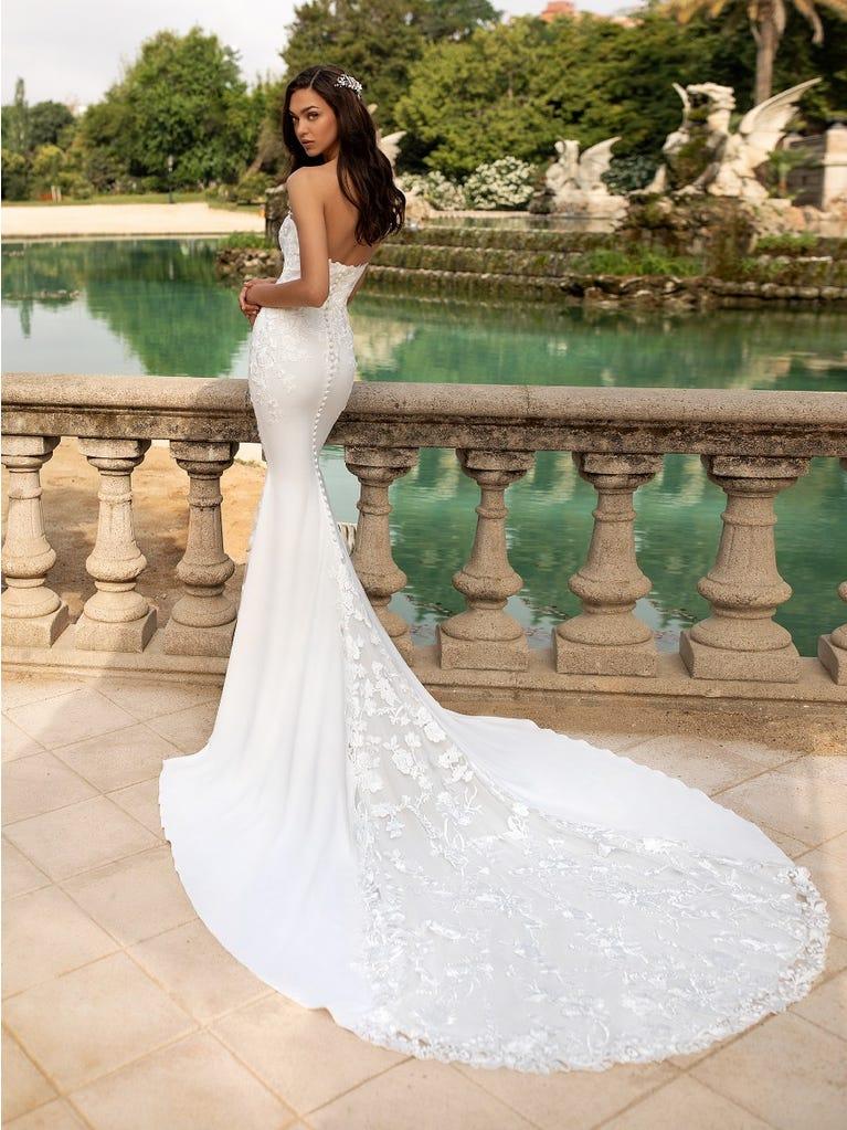 Pronovias Vestido De Novia Corte Sirena En Crepe Y Escote Corazón | Pronovias